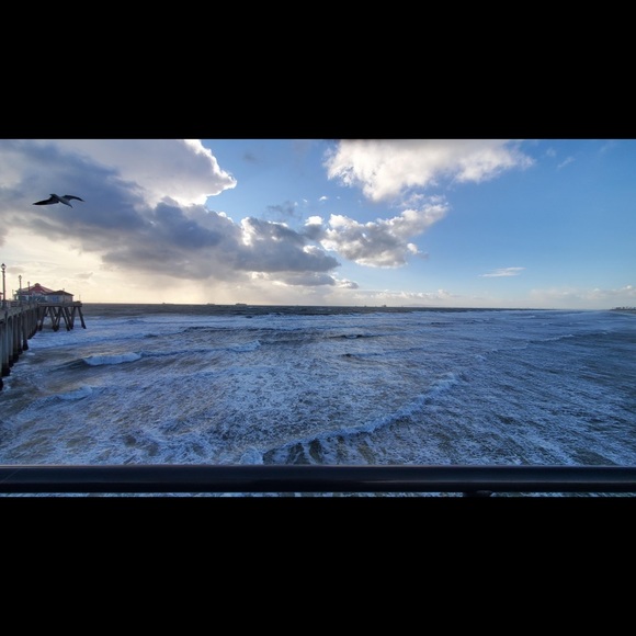 Meet your Posher, Josue - Picture 1 of 1